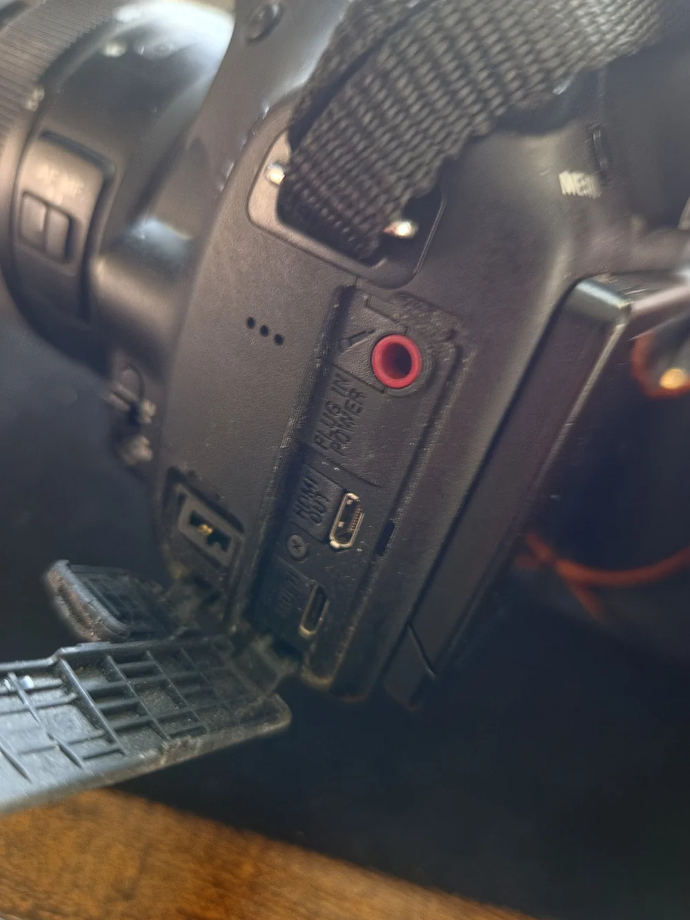 Sony Black DSLR Camera with Built-in Flash